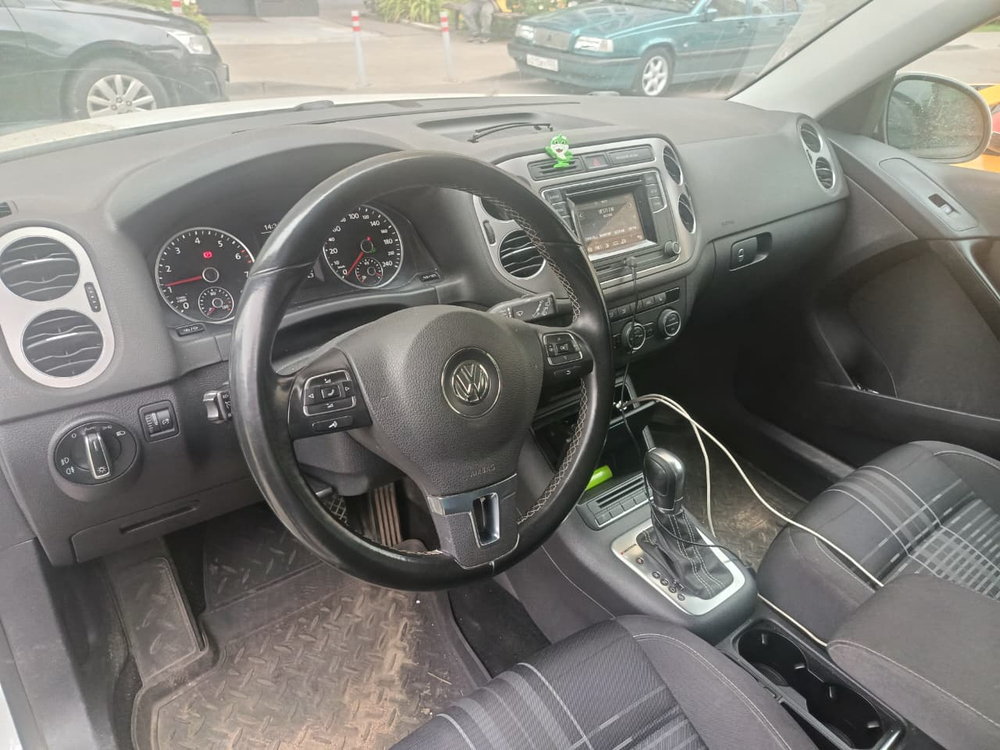Volkswagen TIGUAN 2.0 TSI AT Sport