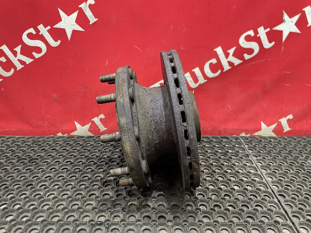 Ступица передняя 2016г.