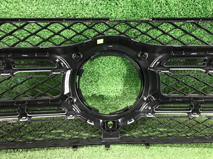 Решетка радиатора Mercedes GLS x167 (2019-2023)