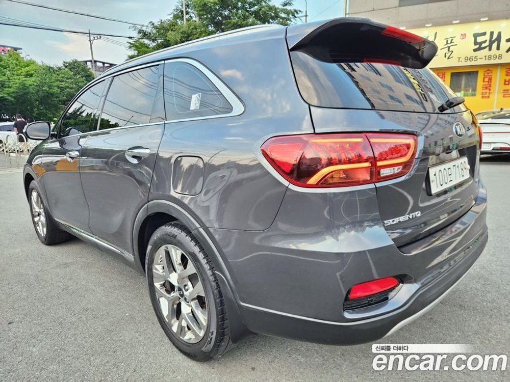 Kia The New Sorento Дизель 2.0 2WD (10.2019)
