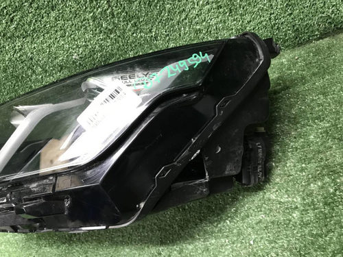 Битая Фара левая Geely Coolray (2019-2023) LED