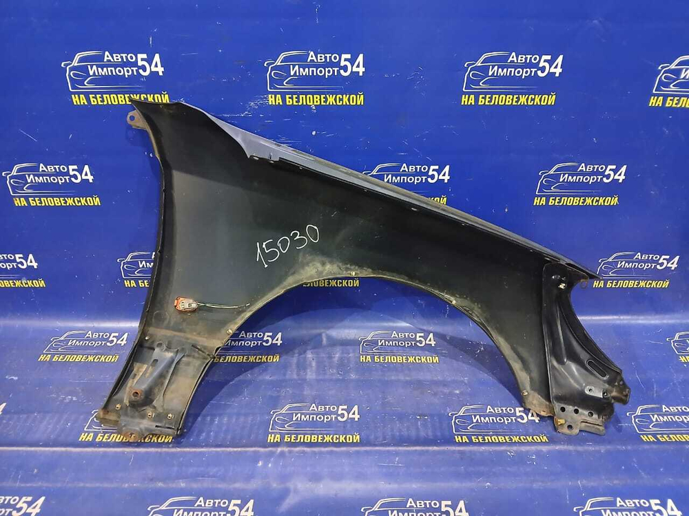 Крыло переднее левое TOYOTA ARISTO 1997–2004