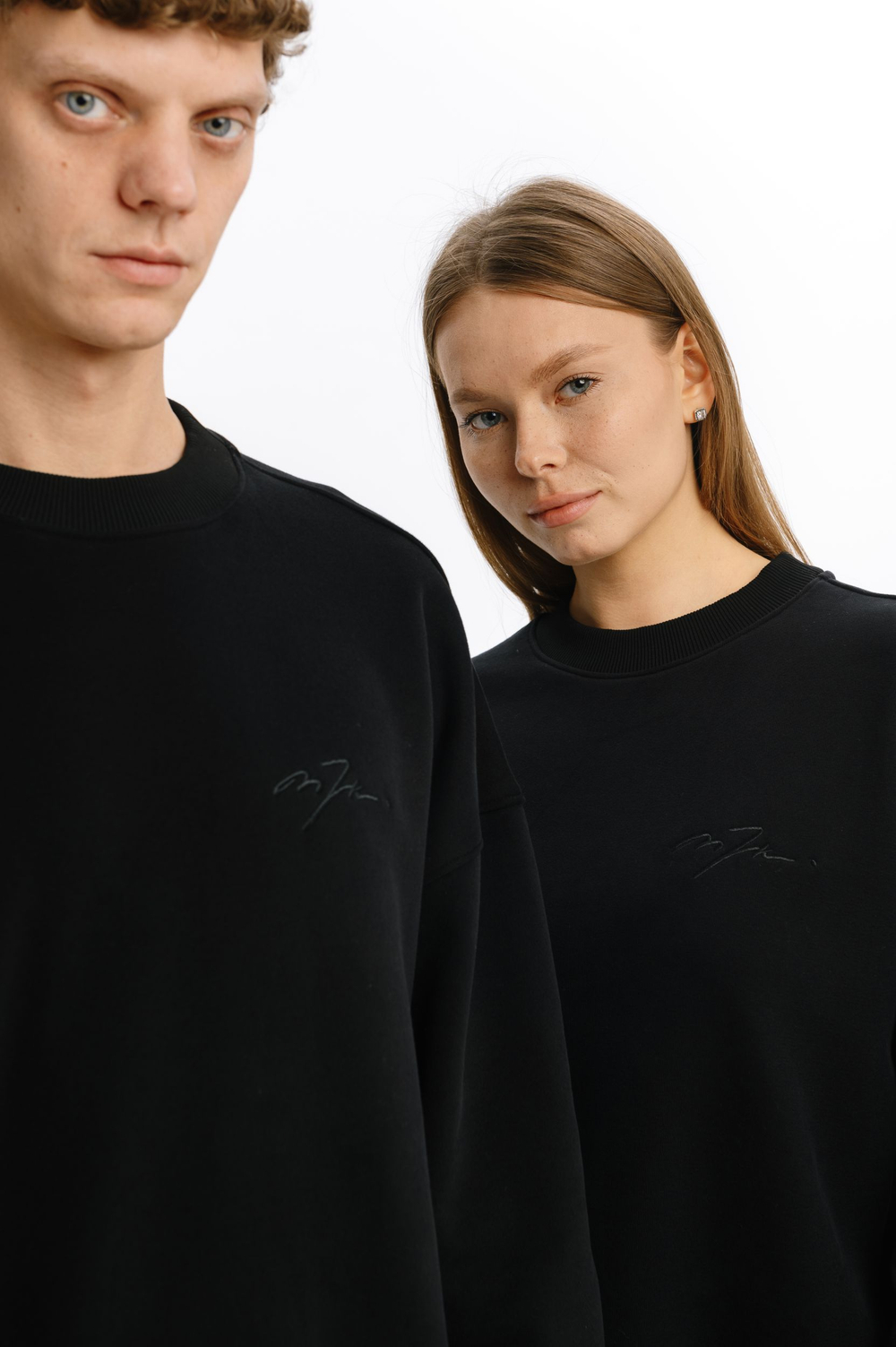 Толстовка Mazzika Unisex удлиненная, цвет черный