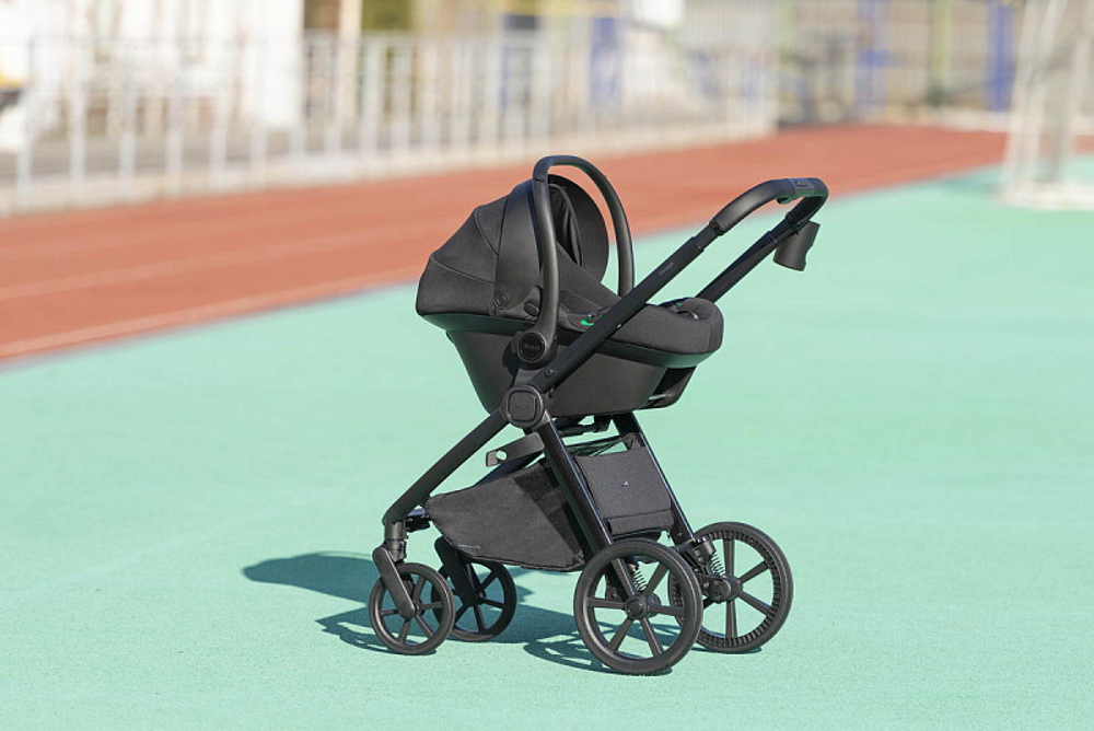 Коляска Carrello Vector 2025 CRL-6551 Nova DK791 Grey Line с базой Isofix 3 в 1 Shadow Black