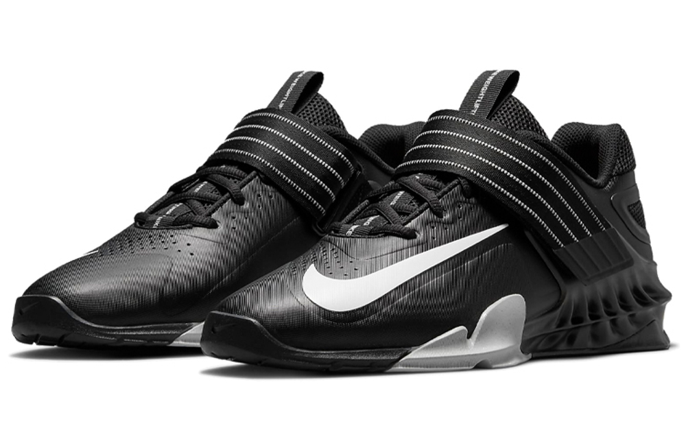 Nike Savaleos Black White