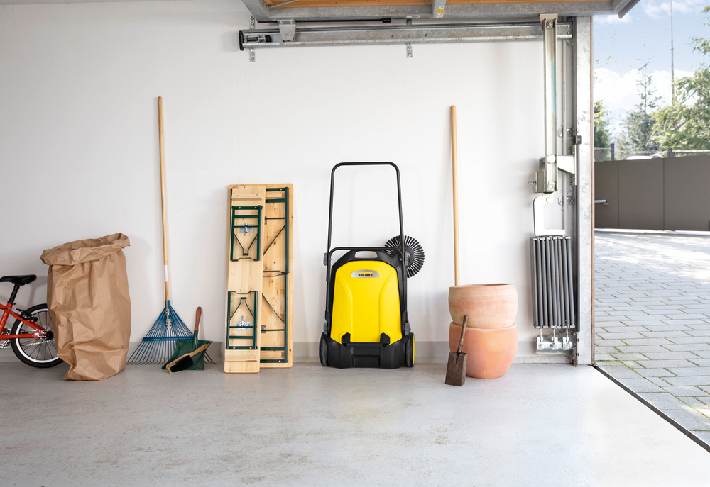 Ручная подметальная машина S 4