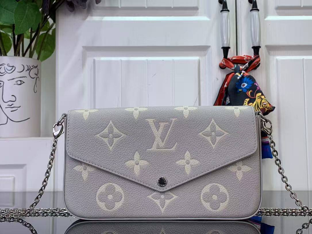 Сумка Louis Vuitton