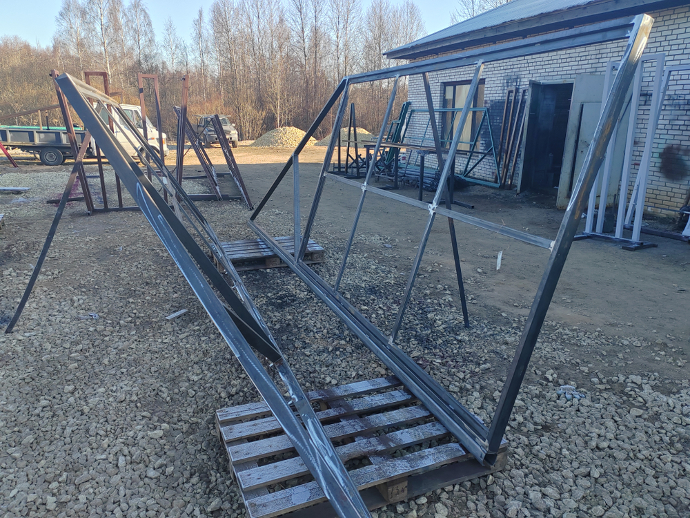 Каркас откатных ворот проем 5м НЕ КРАШЕННЫЙ.
