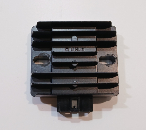 Реле регулятор Мотоцикл Ataki Carrera 300