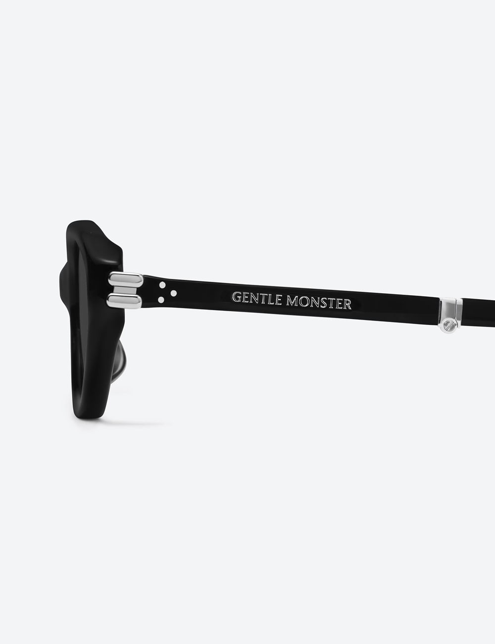 Солнцезащитные Очки Gentle Monster Zest 01