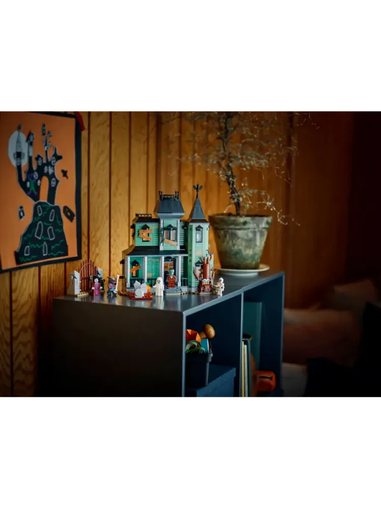 Конструктор Creator 31167 Особняк с Привидениями 3в1