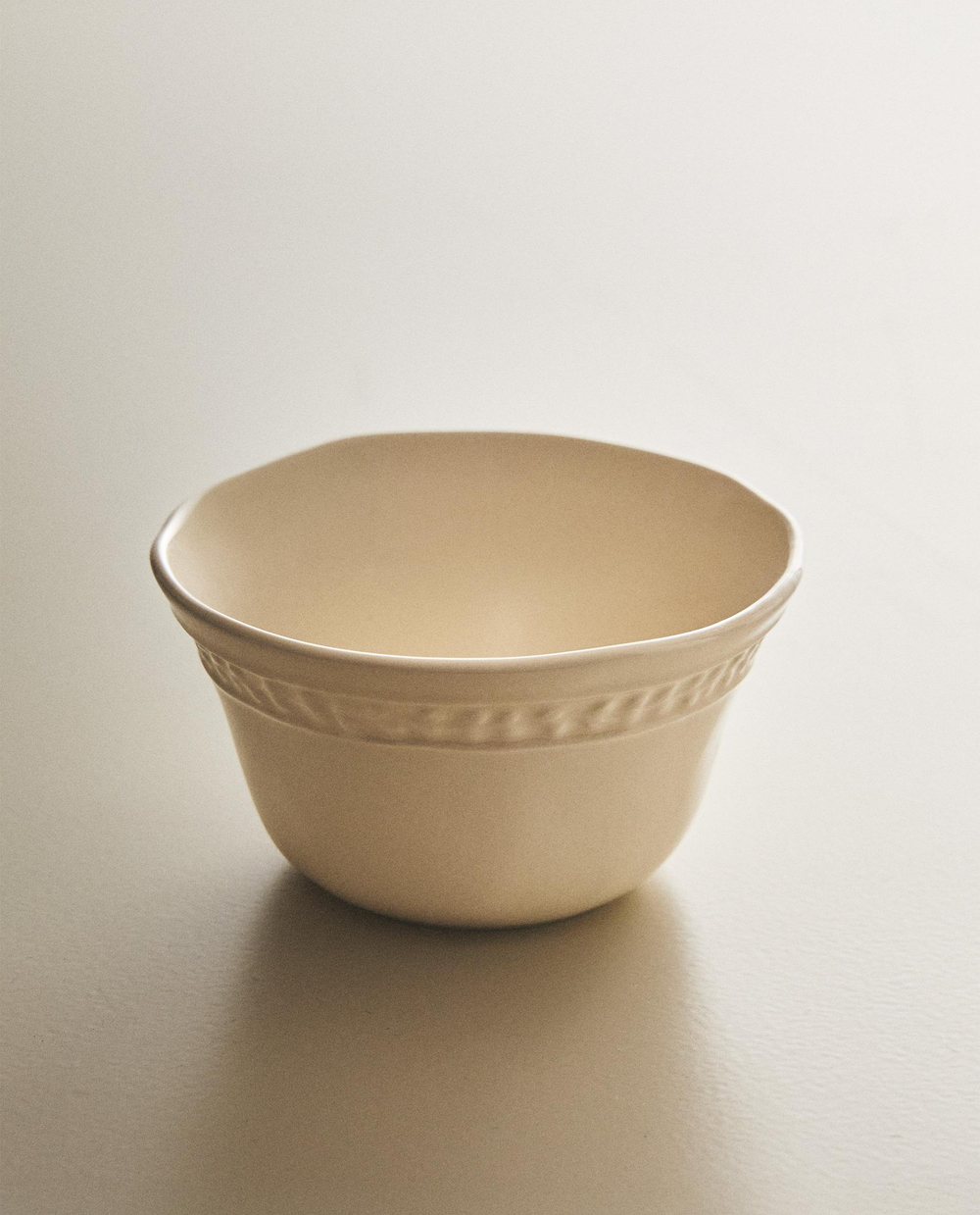 Zara Home миска из каменной керамики, цвет кремовый, 11.3 см