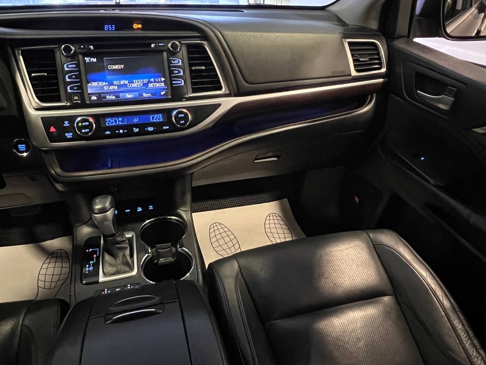 Toyota Highlander, 2015 год