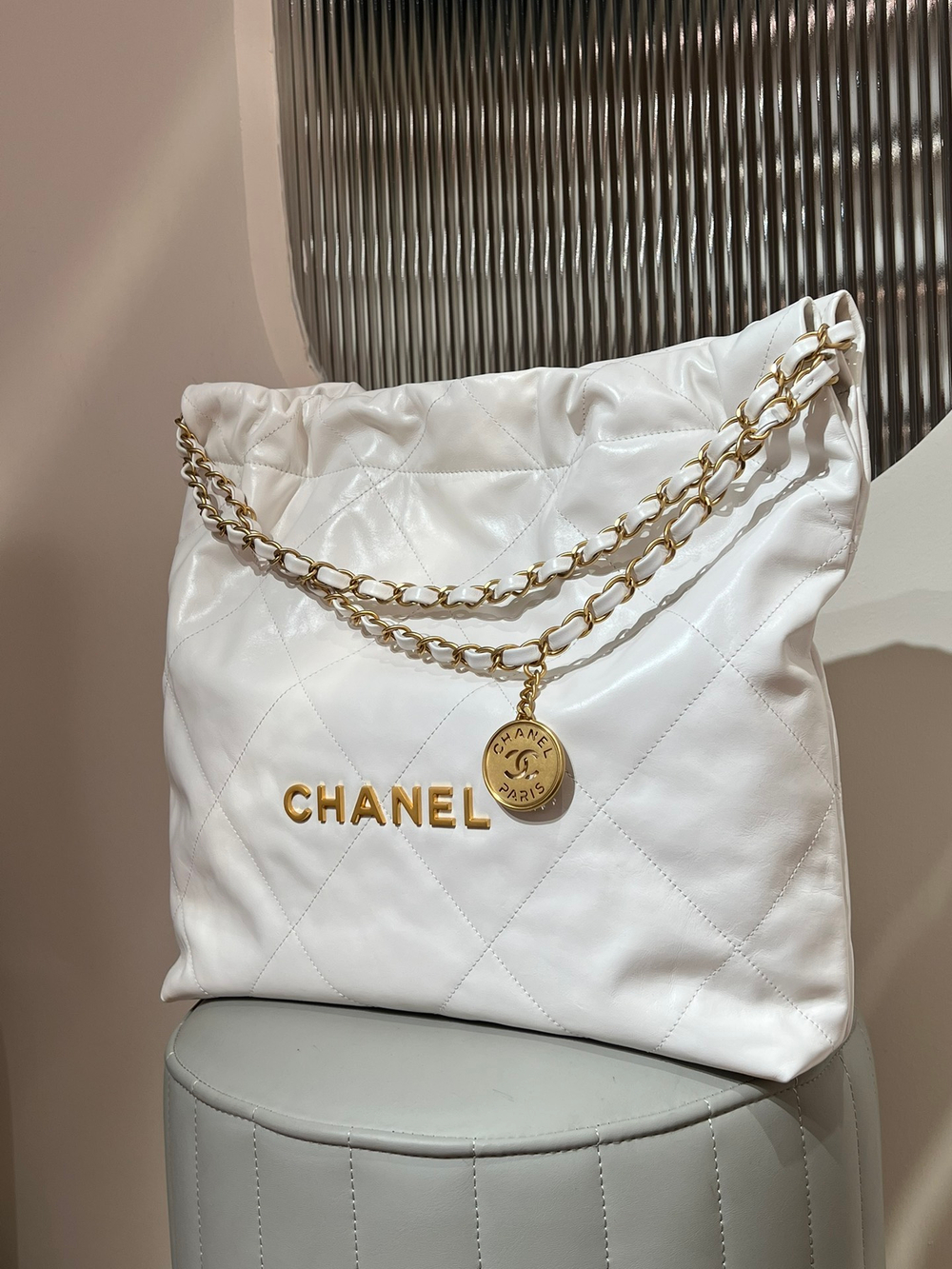 Chanel 22 Handbag