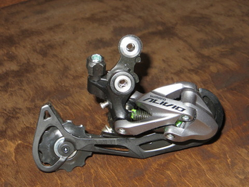 Переключатель задний Shimano Alivio M4000 SGS, 9 скоростей