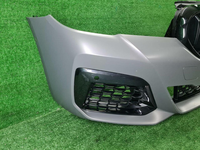 Бампер передний BMW 5er G30 20-23 M-paket В сборе