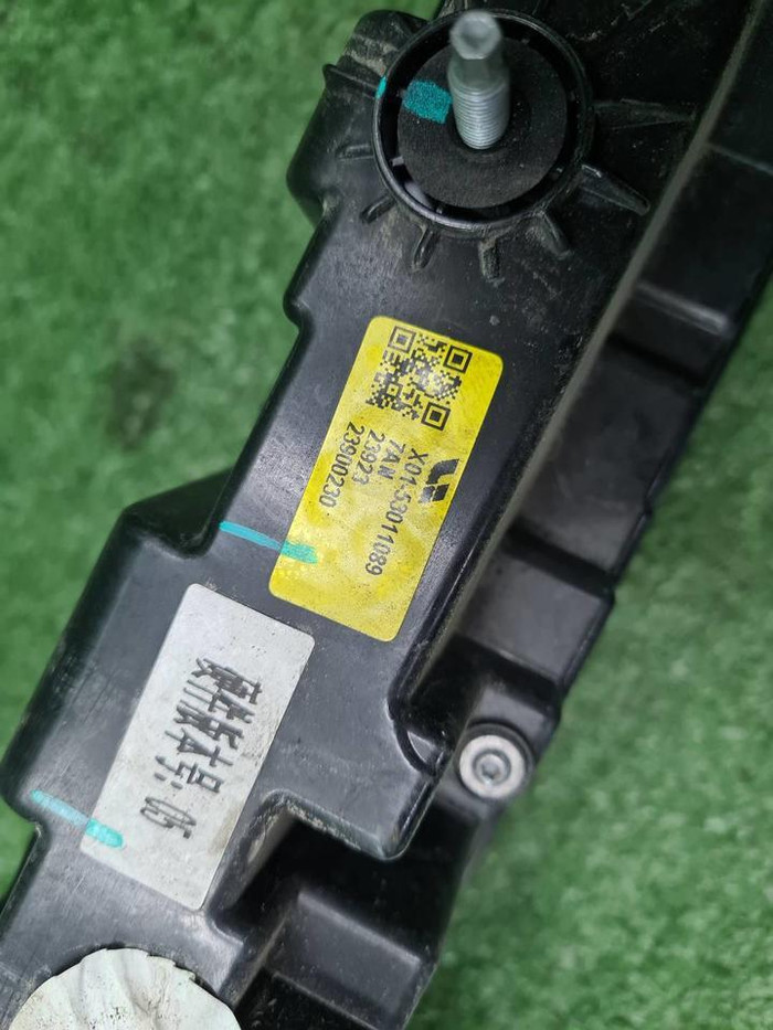 Фонарь крышки багажника Lixiang L9 (2022-н.в.)