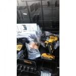 Дрель-шуруповерт бесщеточная аккумуляторная DeWalt DCD701D2-QW