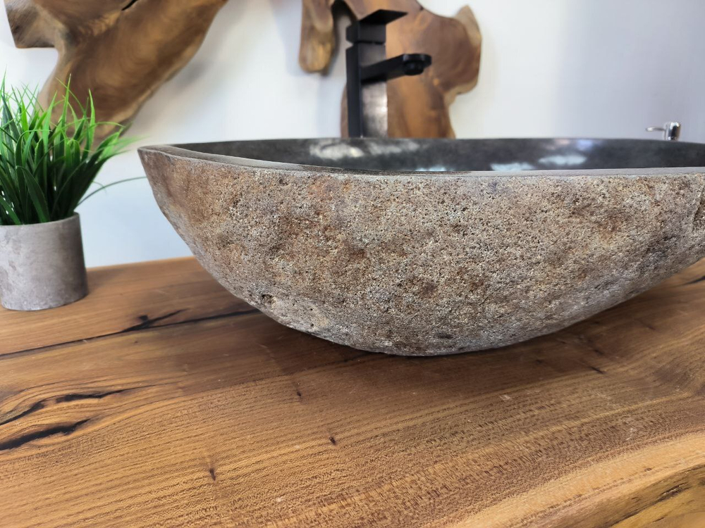 Раковина из речного камня RS-65806 64х46х15 из натурального камня