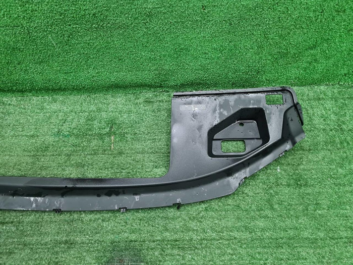 Кожух замка капота Zeekr 009 (2022-н.в.)