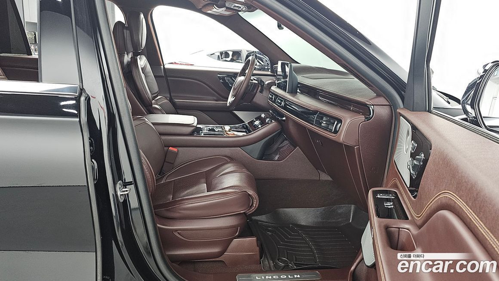 Lincoln Aviator 2 Generation 3.0 Black Label AWD (02.2022)