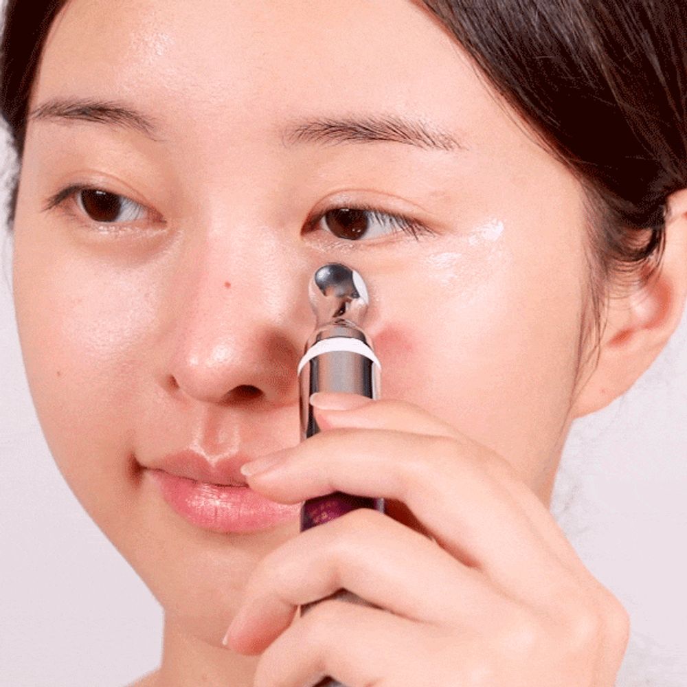 Массажный лифтинг-крем для век с микроиглами VT Cosmetics Reedle Shot Lifting Eye Cream 15 мл