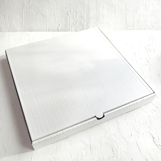 Коробка 46 х 46 х 5 см, белая