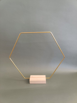 Основа шестиугольник металлический для макраме 20 см, цвет золотистый, неразъемный /кольцо для декорирования / основа для ловца снов