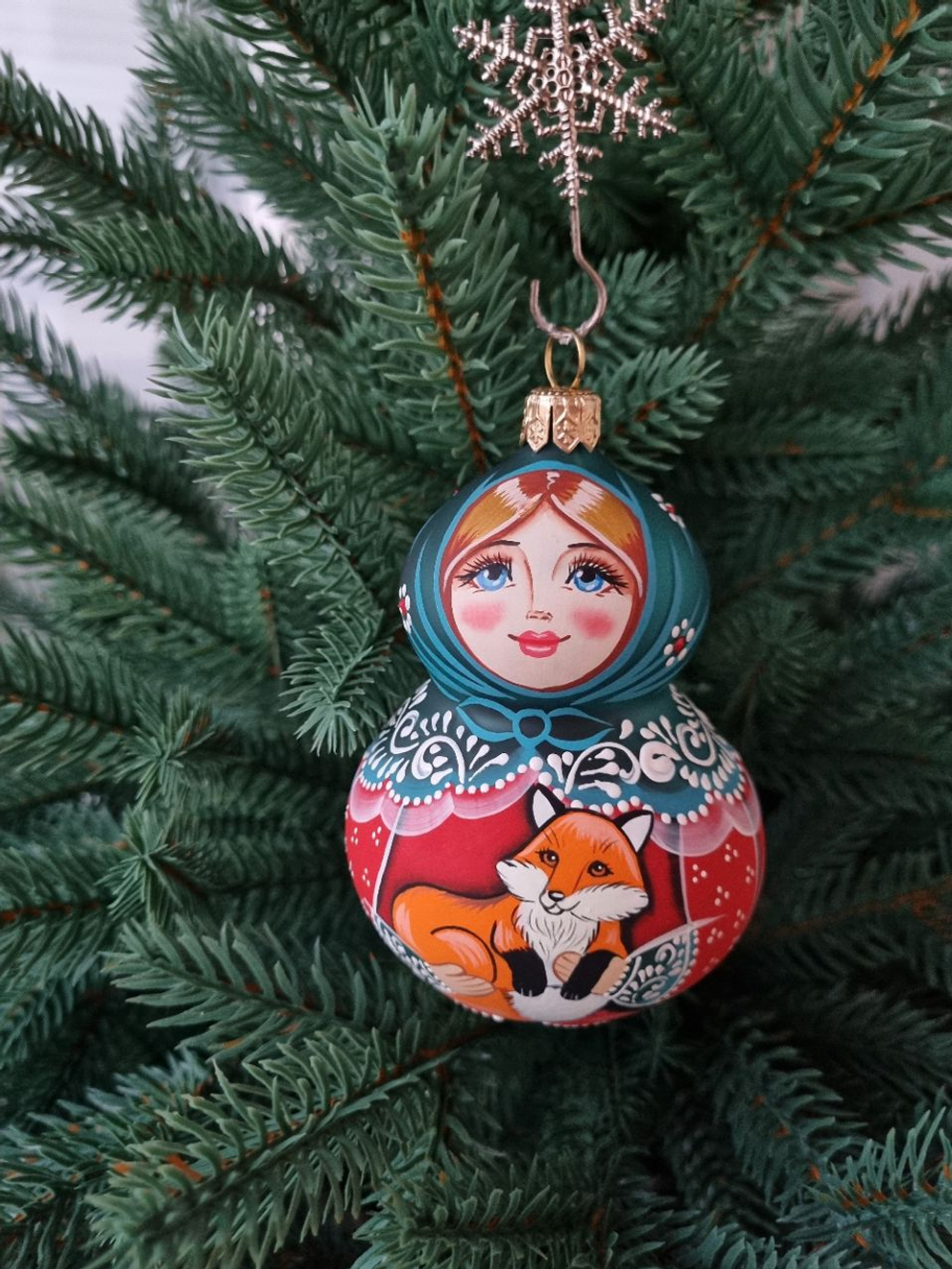 Стеклянная матрешка Танечка с лисичкой