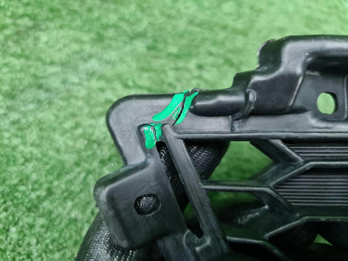 Решетка радиатора Mitsubishi Outlander 2 XL 09-13