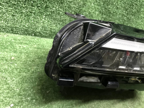 Битая Фара левая Geely Coolray (2023-н.в.) LED