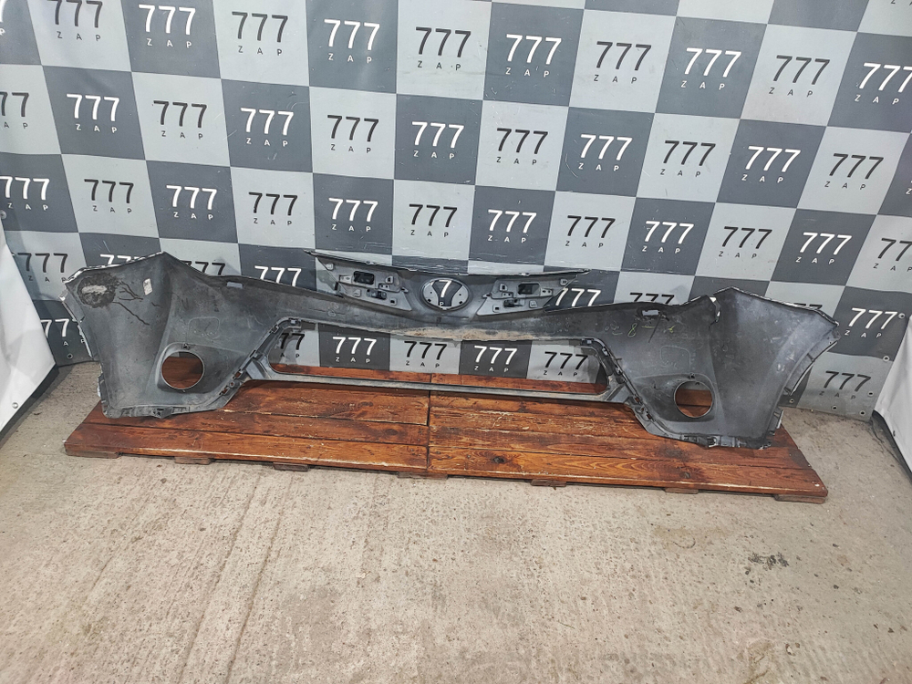 Бампер передний Toyota RAV4 IV (XA40) 12-15 Б/У Оригинал 5211942A00