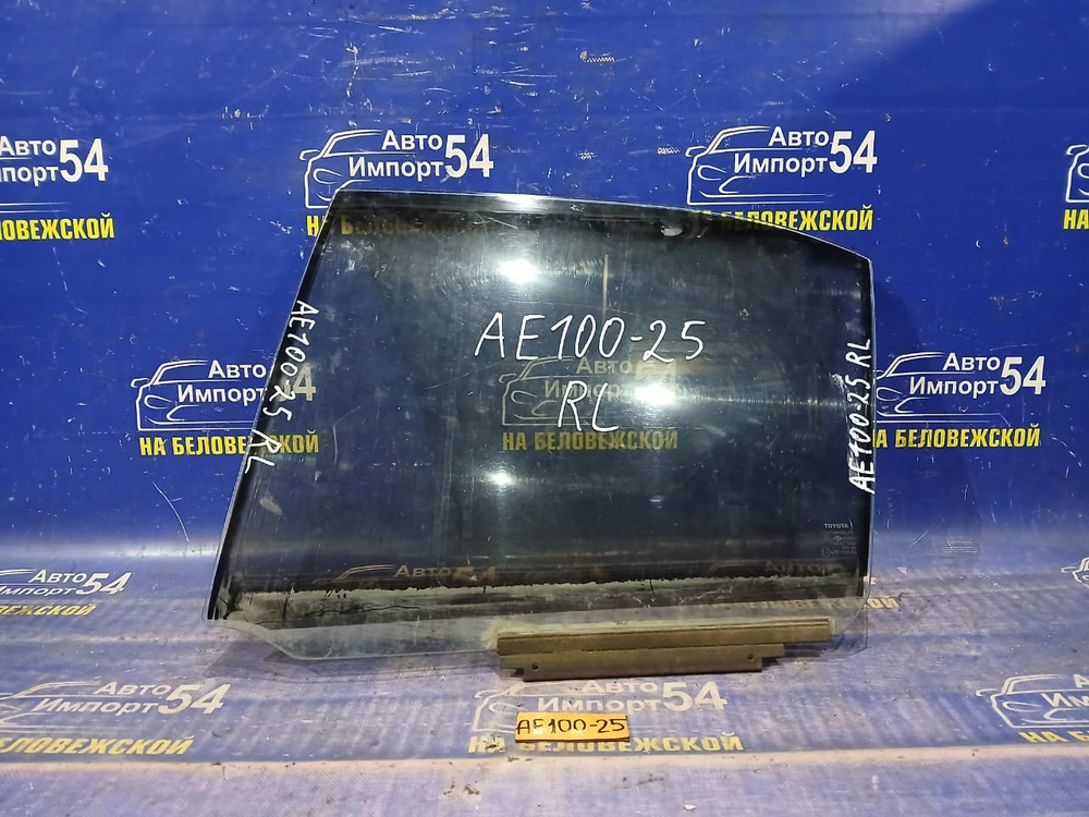 Стекло двери задней левой TOYOTA SPRINTER 1991