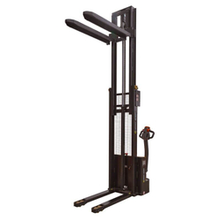 Штабелер электрический самоходный ESL122 (г/п 1.2 т, 3.3 м, Li-ion 80 Ач) SMART 64-0079