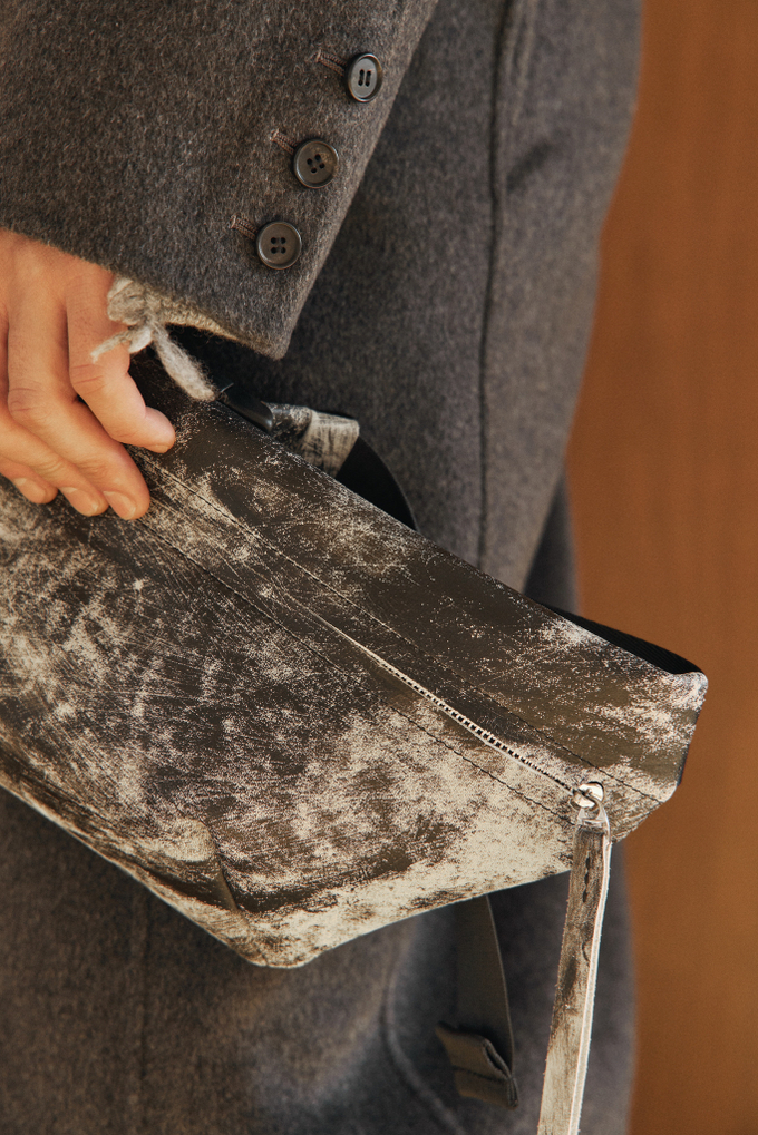 Большая поясная сумка ARCHIVE с окрашиванием