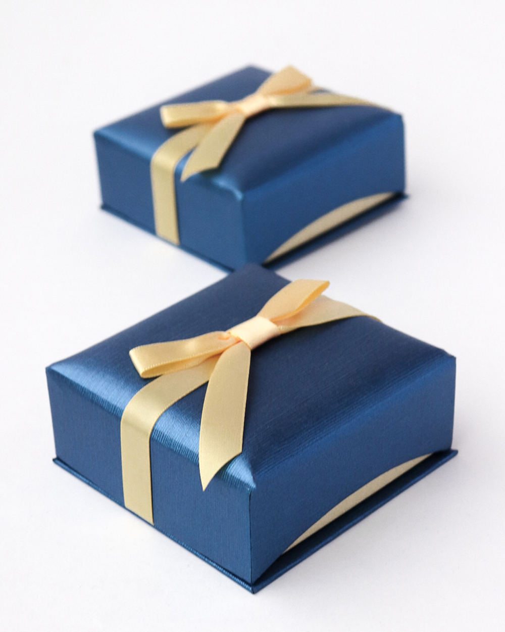 Подарочная коробочка «Крем-брюле» для женских аксессуаров