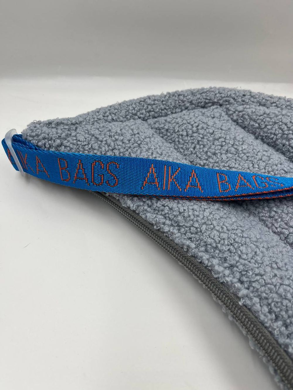 Сумка Aika Bags Долька Мини из барашков мышка с синим