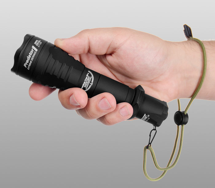 Тактический фонарь Armytek Predator XP-L HI Warm (F01603BW)