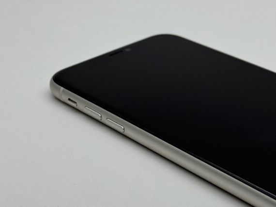 iPhone 11 64gb White