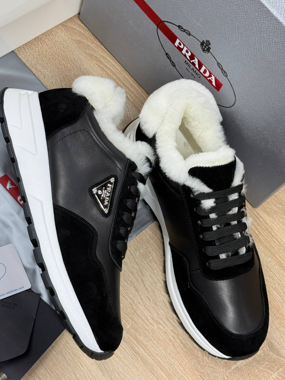 Кроссовки зимние Prada