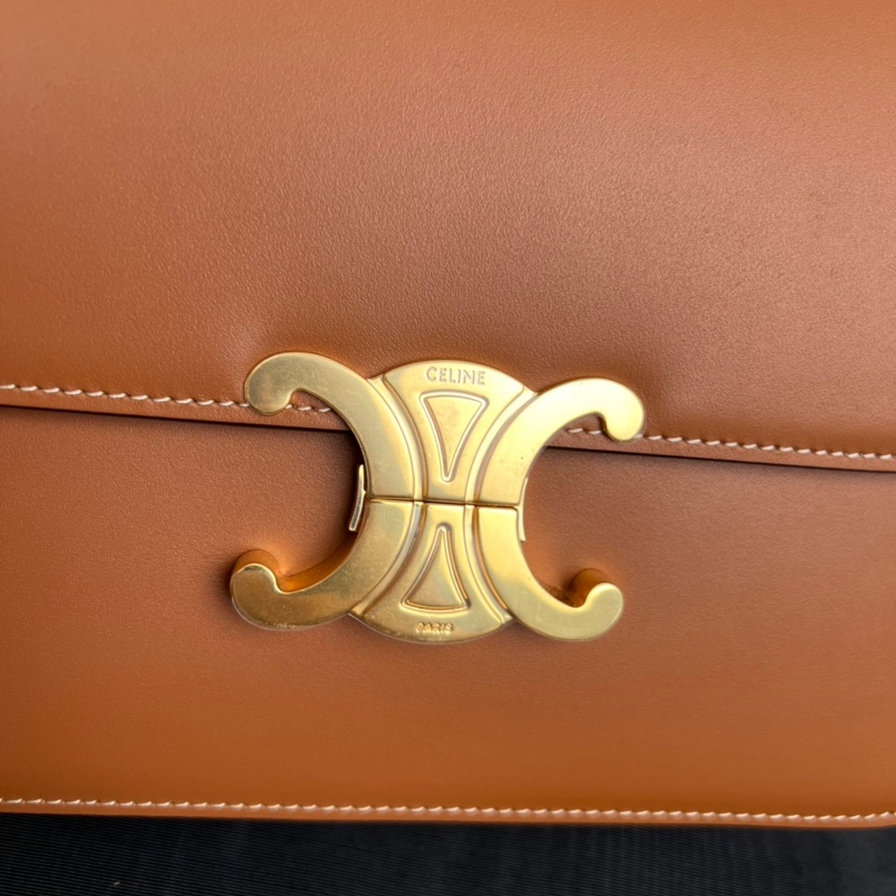Celine Triomphe Bag 22 cm