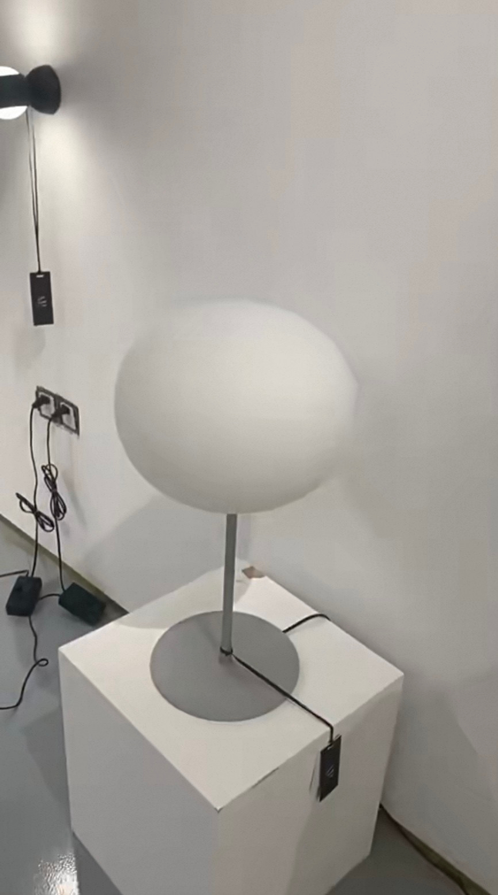 Table design lamp Glo Ball T1/T2 by Flos (Silver)