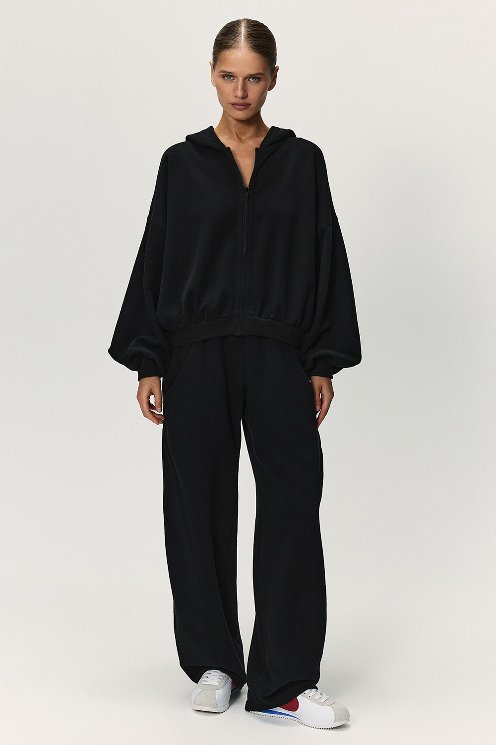 Толстовка утеплённая Чёрный