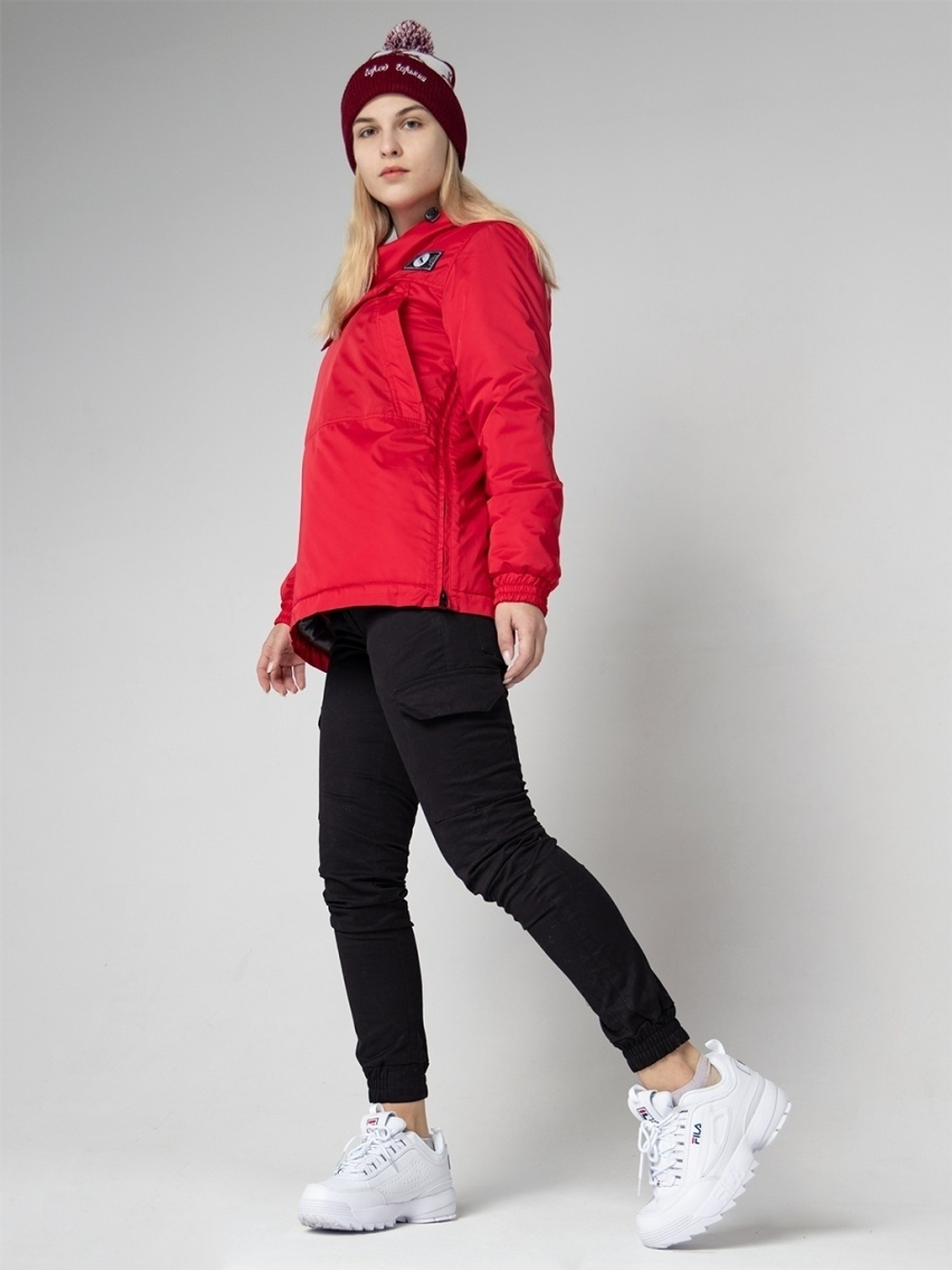 Анорак женский зимний Город Горький красный