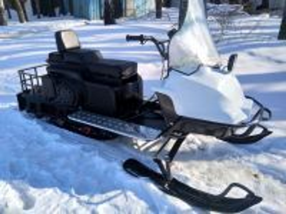 Мотобуксировщик РАЗГУЛЯЙ-15 Комфорт с лыжным модулем