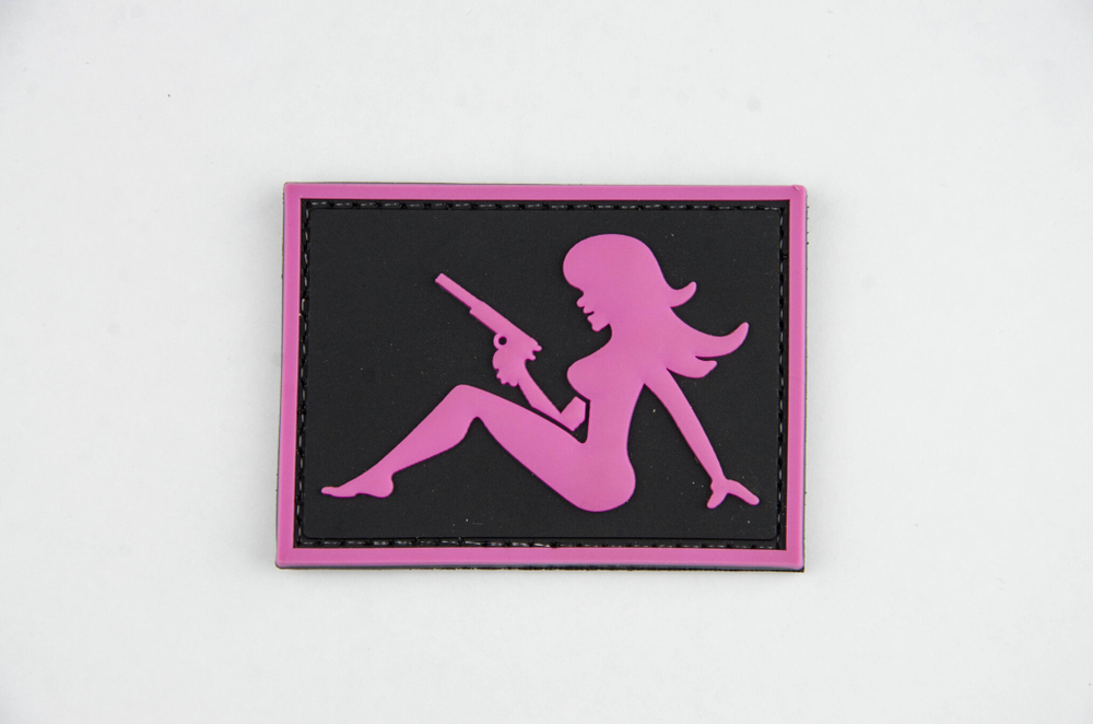 Шеврон Girl With Pistol PVC. Чёрный с розовым