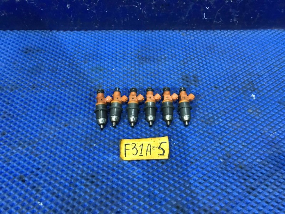 Форсунка топливная MITSUBISHI DIAMANTE 2000