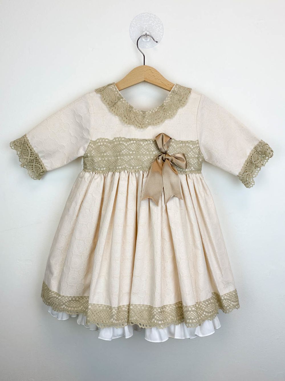 Платье нарядное, 98