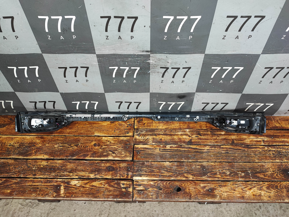 Фонарь задний центральный Exeed TXL 20-нв Б/У Оригинал 605000048AAASR