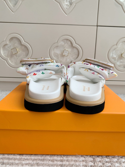 Louis Vuitton Pool Pillow Flat Comfort Mule